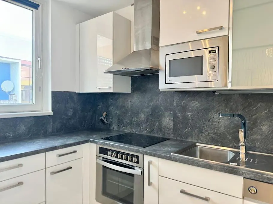 115 M2 Maisonette With Free Parking Vienne Appartement