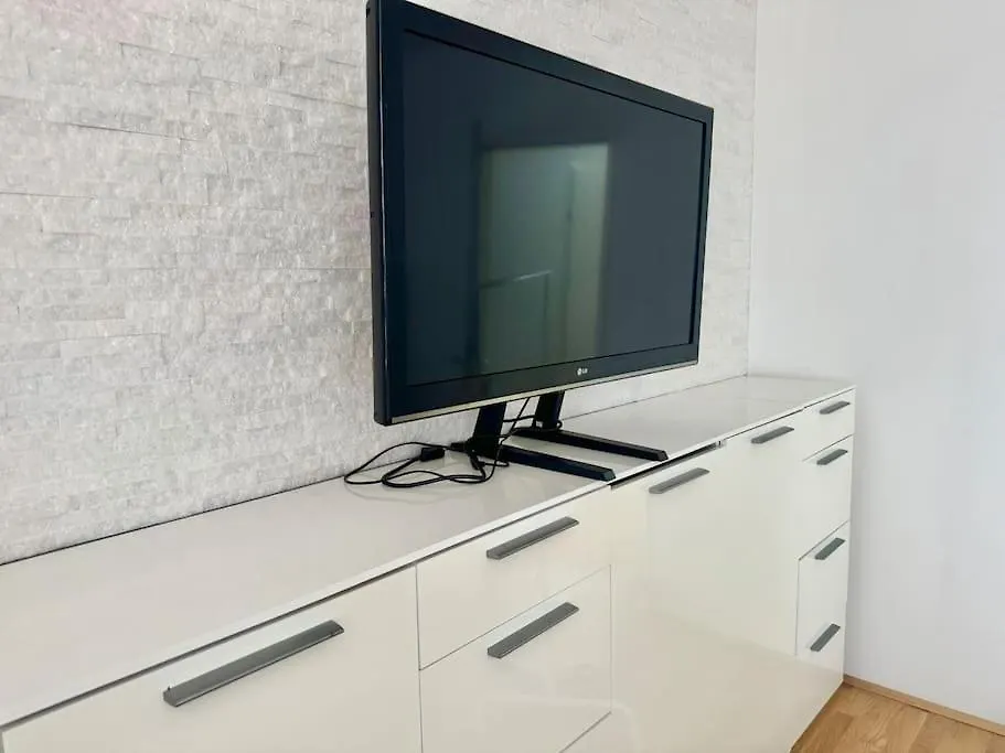115 M2 Maisonette With Free Parking Vienne